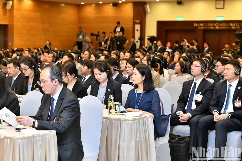 Các đại biểu dự Gặp gỡ hữu nghị nhân dân Việt Nam-Trung Quốc