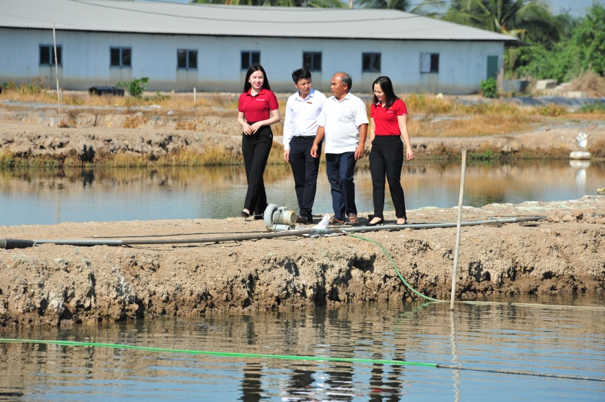 Nông, lâm, thủy sản luôn được Agribank xác định là một trong những lĩnh vực ưu tiên đầu tư Nông, lâm, thủy sản luôn được Agribank xác định là một trong những lĩnh vực ưu tiên đầu tư