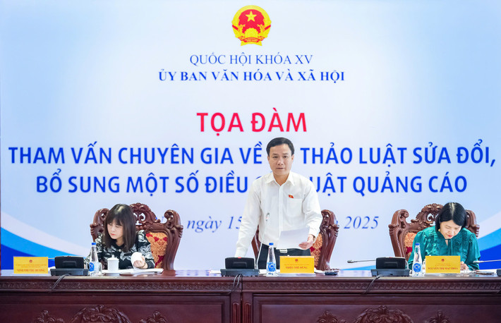 Phó Chủ nhiệm Ủy ban Văn hóa và Xã hội Triệu Thế Hùng chủ trì tọa đàm Phó Chủ nhiệm Ủy ban Văn hóa và Xã hội Triệu Thế Hùng chủ trì tọa đàm