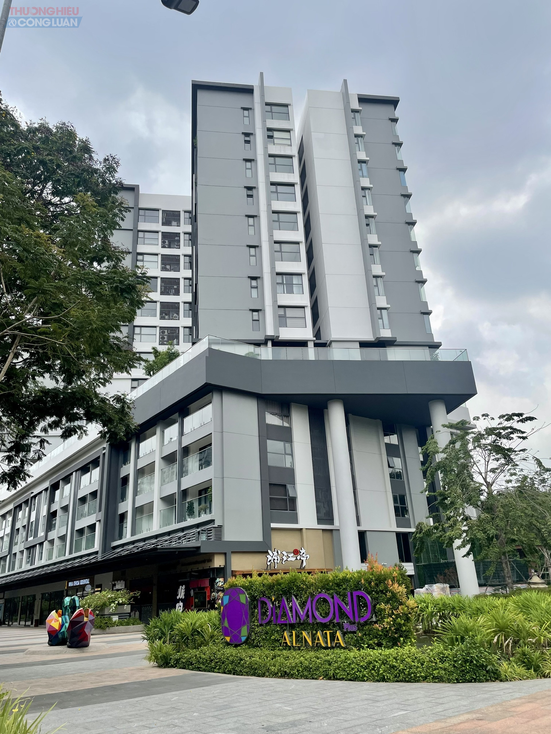 Một dãy chung cư đã xây dựng hoàn thành tại dự án Celadon City