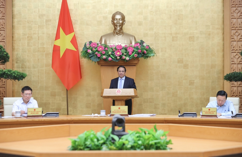 Thủ tướng yêu cầu các bộ trưởng, trưởng ngành tập trung chỉ đạo, khẩn trương hoàn thiện hồ sơ các dự án luật theo đúng quy định để trình Quốc hội tại kỳ họp thứ 9 vào tháng 5 tới - Ảnh: VGP/Nhật Bắc Thủ tướng yêu cầu các bộ trưởng, trưởng ngành tập trung chỉ đạo, khẩn trương hoàn thiện hồ sơ các dự án luật theo đúng quy định để trình Quốc hội tại kỳ họp thứ 9 vào tháng 5 tới - Ảnh: VGP/Nhật Bắc