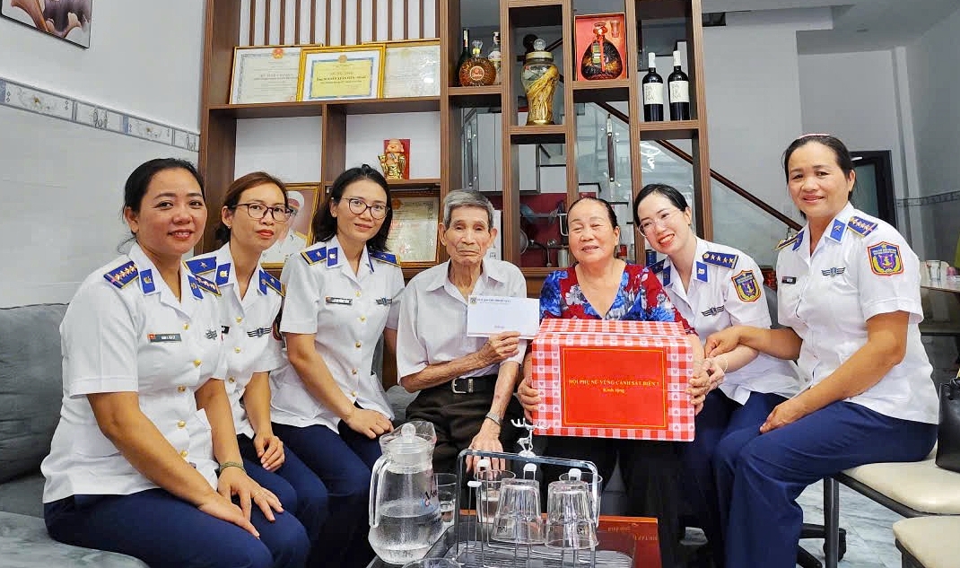 Hội Phụ nữ Vùng Cảnh sát Biển 3 tổ chức nhiều hoạt động ý nghĩa, thiết thực tại Côn Đảo