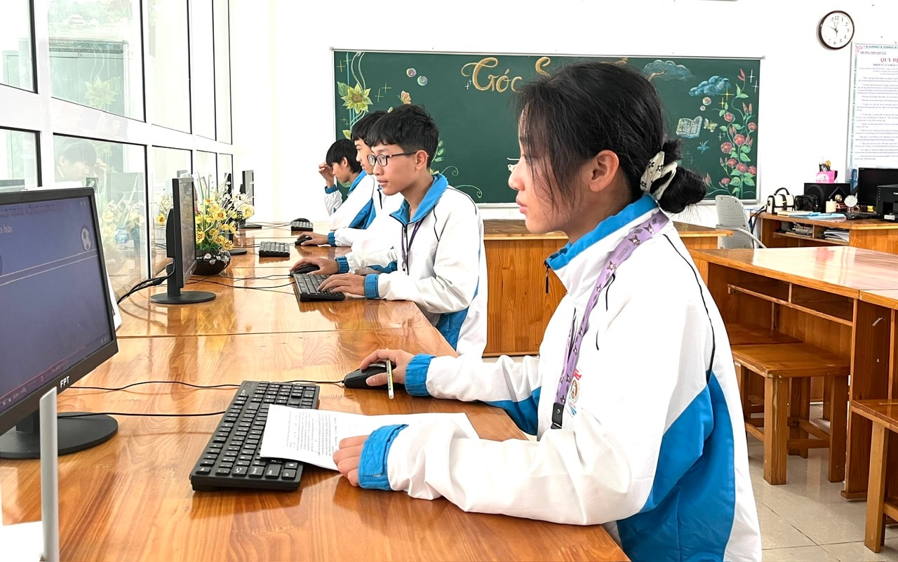 Thí sinh chính thức đăng ký thi tốt nghiệp THPT từ ngày 21 đến ngày 28-4-2025. Ảnh: Lê Nguyễn Thí sinh chính thức đăng ký thi tốt nghiệp THPT từ ngày 21 đến ngày 28-4-2025. Ảnh: Lê Nguyễn