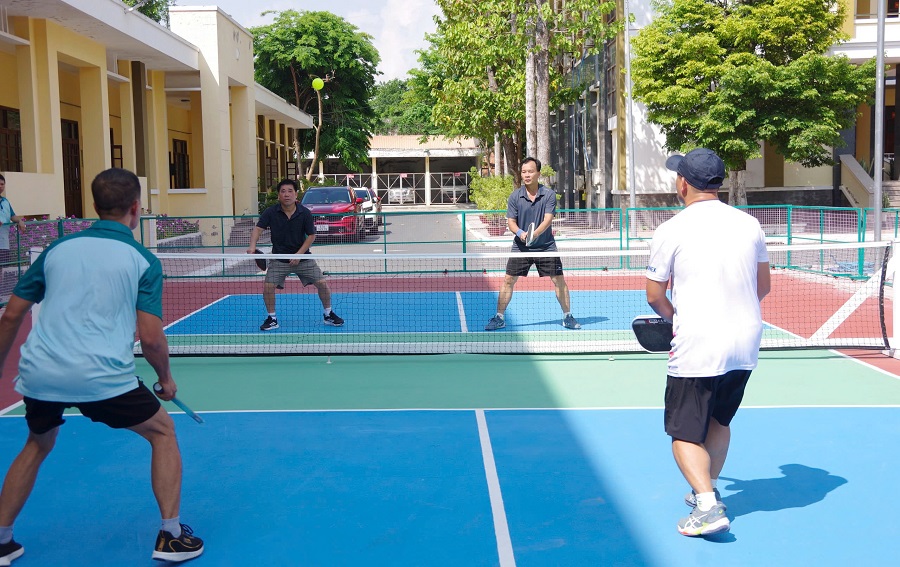 Các trận đấu diễn ra sôi nổi, kịch tính