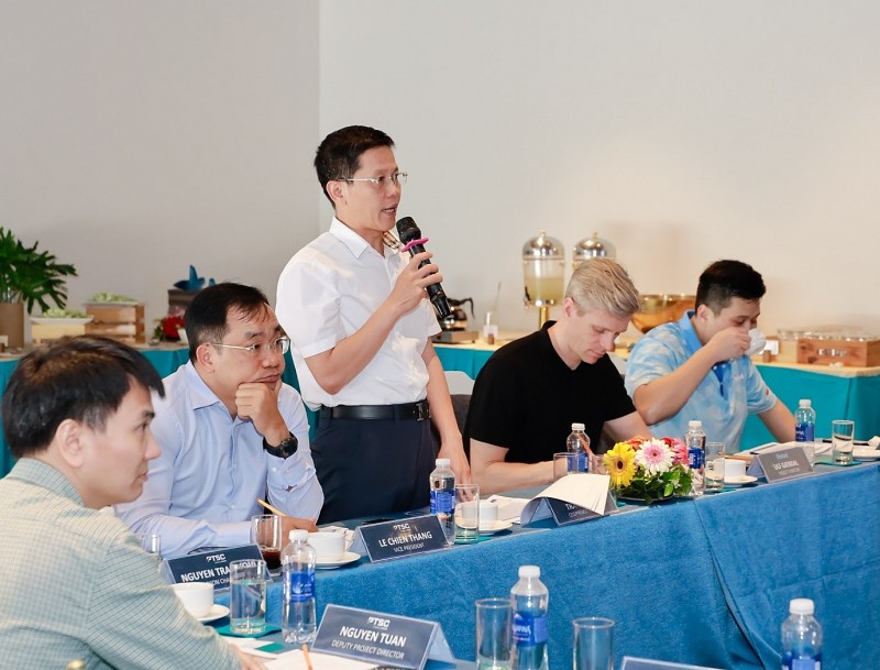 Ông Trần Hồ Bắc - Tổng Giám đốc PTSC phát biểu tại hội thảo Ông Trần Hồ Bắc - Tổng Giám đốc PTSC phát biểu tại hội thảo