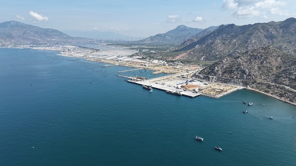 Cảng tổng hợp Cà Ná, huyện Phức Nam, tỉnh Ninh Thuận