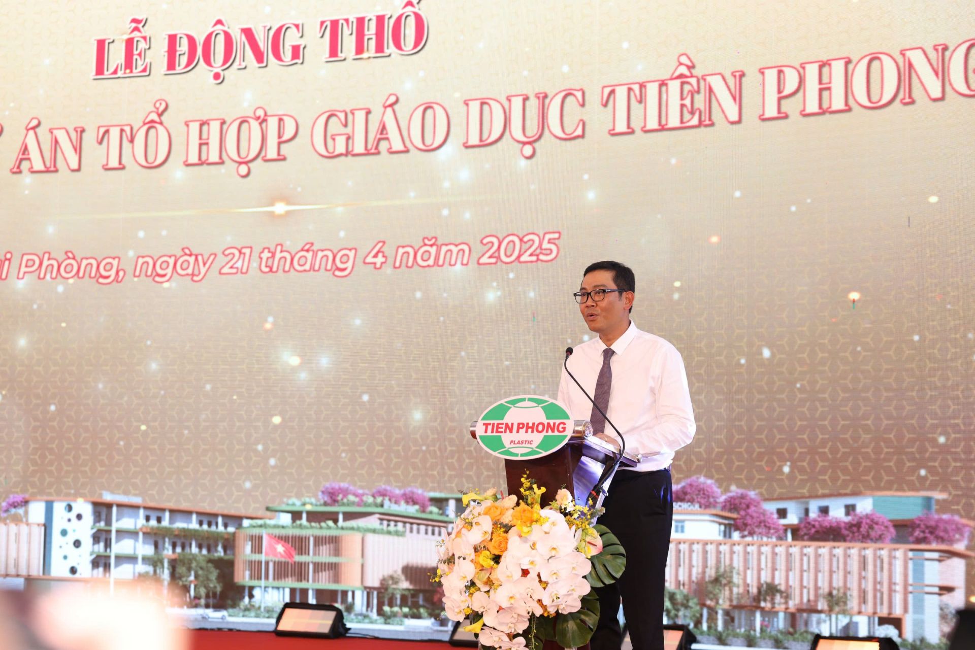 Bùi Văn Kiệm - Giám đốc Sở Giáo dục và Đào tạo thành phố Hải Phòng Bùi Văn Kiệm - Giám đốc Sở Giáo dục và Đào tạo thành phố Hải Phòng