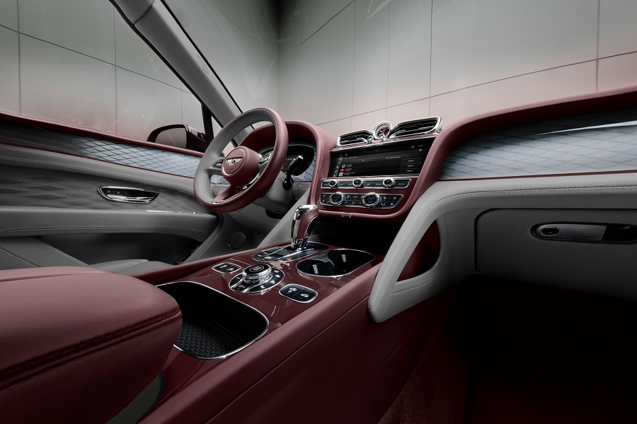 Màu Rubino Bentayga EWB Atelier Edition Màu Rubino Bentayga EWB Atelier Edition