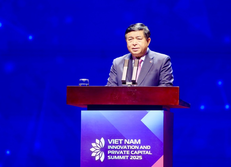 Phó Thủ tướng cho rằng cần hành động nhanh chóng và quyết liệt để biến những cam kết, biên bản ghi nhớ thành quyết định đầu tư, hợp đồng hợp tác... - Ảnh: VGP/Thu Sa
