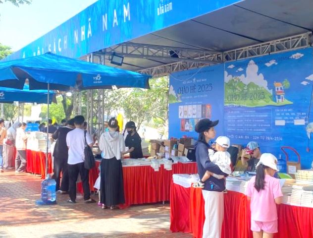 Khai mạc chuỗi hoạt động Ngày hội Văn hóa đọc Đà Nẵng 2025.