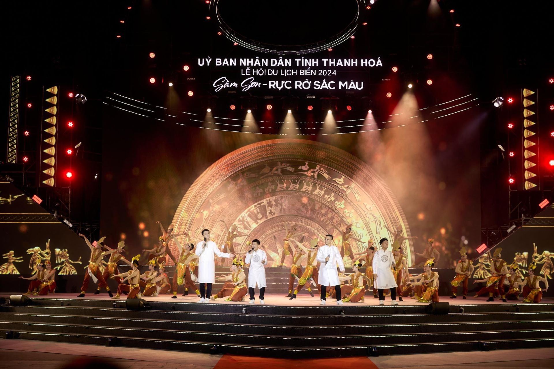 Lễ hội biển Sầm Sơn 2025 với chủ đề “Sầm Sơn: Khát vọng tỏa sáng” sẽ khai mạc ngày 26/4 tới