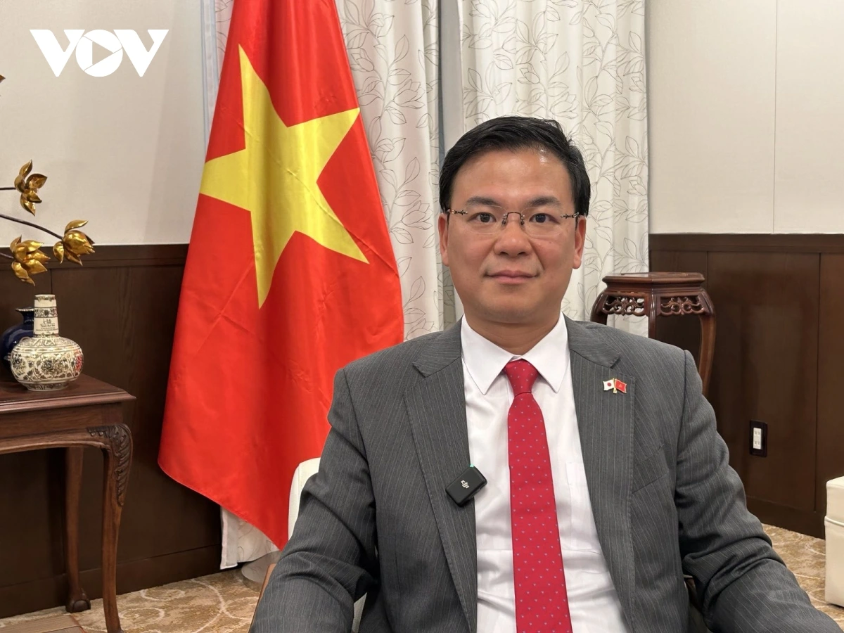Đại sứ đặc mệnh toàn quyền Việt Nam tại Nhật Bản Phạm Quang Hiệu. Đại sứ đặc mệnh toàn quyền Việt Nam tại Nhật Bản Phạm Quang Hiệu.