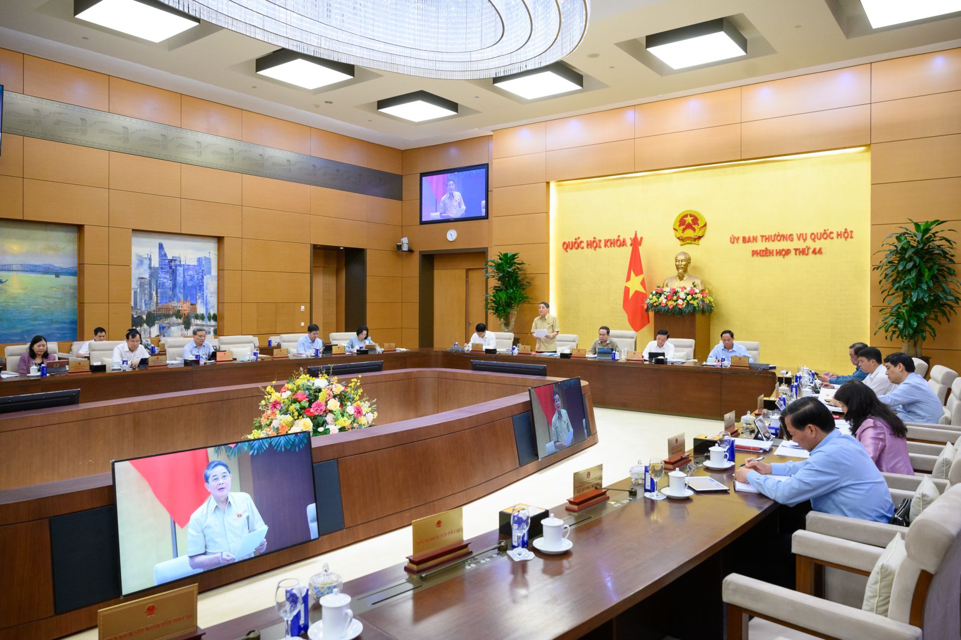 Toàn cảnh Phiên họp thứ 44 của Ủy ban Thường vụ Quốc hội. Ảnh quochoi.vn. Toàn cảnh Phiên họp thứ 44 của Ủy ban Thường vụ Quốc hội. Ảnh quochoi.vn.