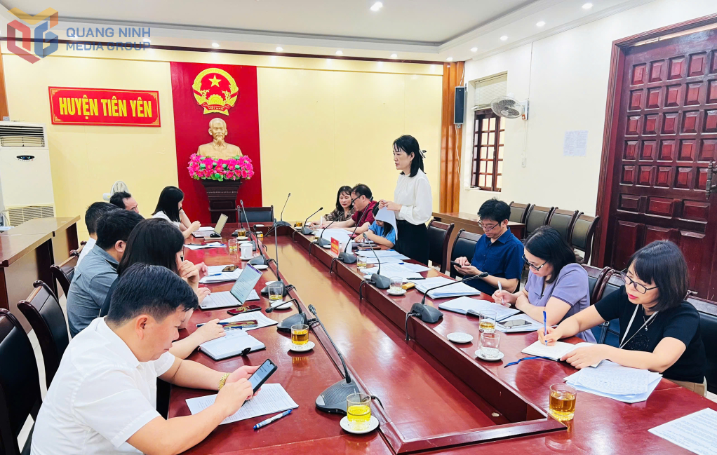 Đoàn kiểm tra liên ngành ATTP số 2 làm việc với Ban chỉ đạo ATTP huyện Tiên Yên. Đoàn kiểm tra liên ngành ATTP số 2 làm việc với Ban chỉ đạo ATTP huyện Tiên Yên.