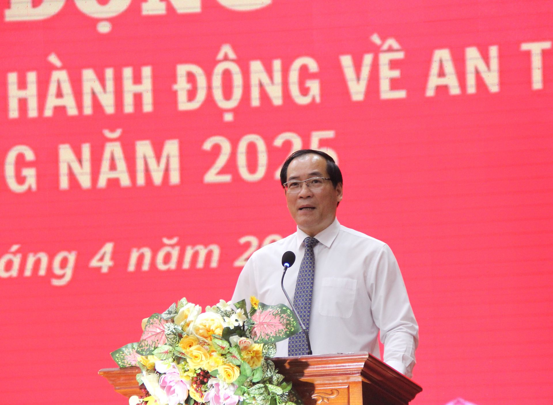 Phó Chủ tịch Thường trực UBND tỉnh Lạng Sơn Dương Xuân Huyên phát biểu tại Lễ phát động