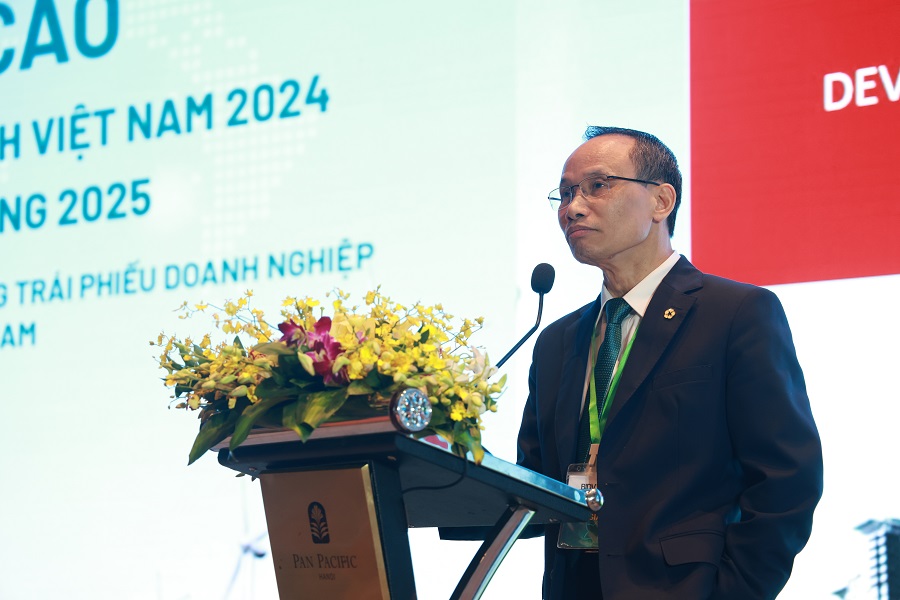 TS Cấn Văn Lực - Chuyên gia Kinh tế trưởng BIDV phát biểu tại Hội thảo