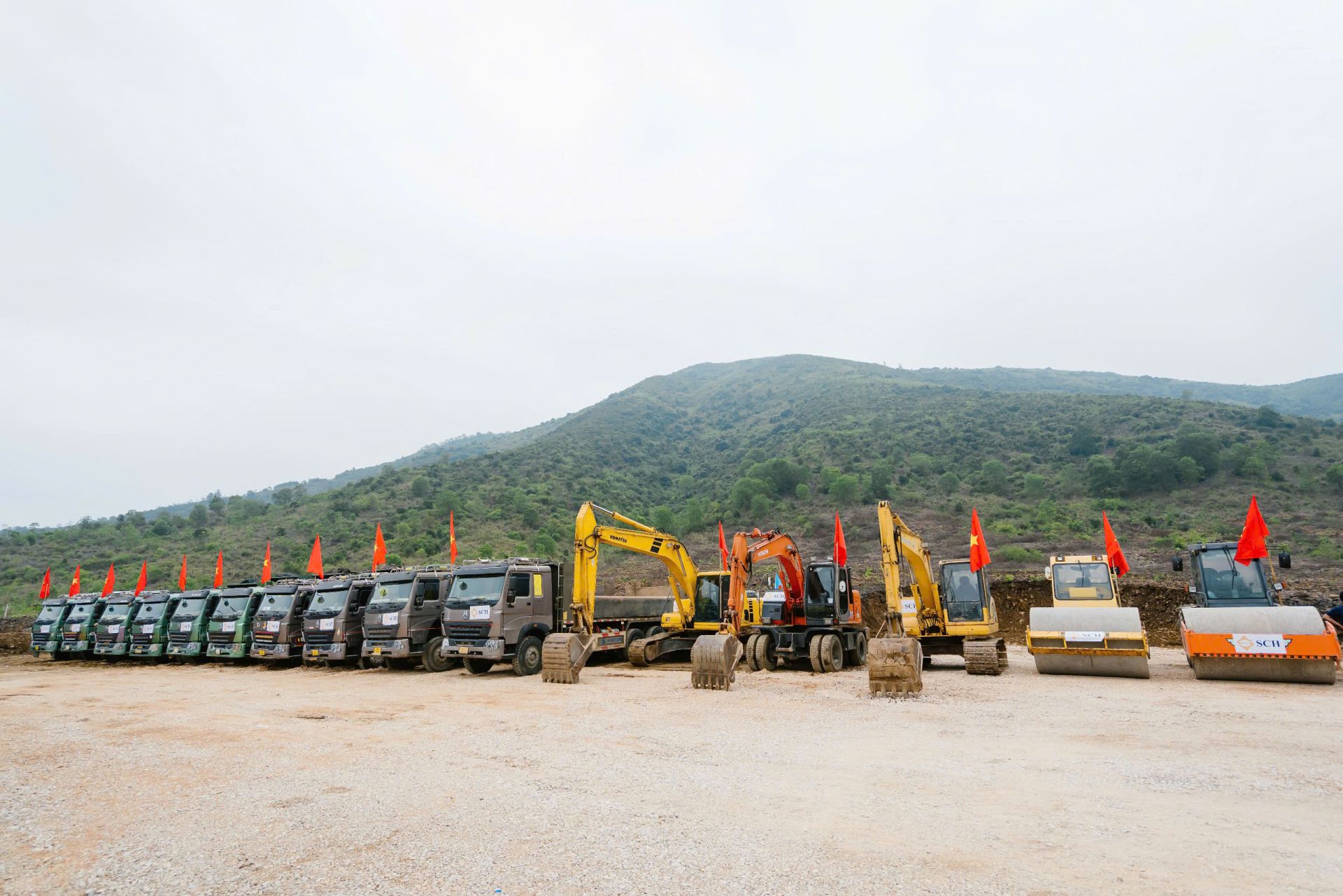 Trang thiết bị triển khai thi công dự án. Trang thiết bị triển khai thi công dự án.