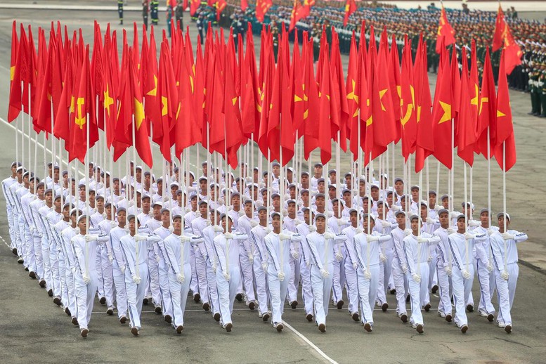 Dân tộc Việt Nam đã phải đối mặt với muôn vàn gian khổ, hy sinh, mất mát nhưng chưa bao giờ, ý chí về một nước Việt Nam độc lập, thống nhất bị lay chuyển. Dân tộc Việt Nam đã phải đối mặt với muôn vàn gian khổ, hy sinh, mất mát nhưng chưa bao giờ, ý chí về một nước Việt Nam độc lập, thống nhất bị lay chuyển.