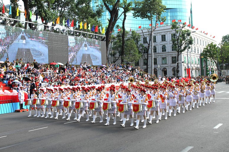 Khối nữ quân nhạc