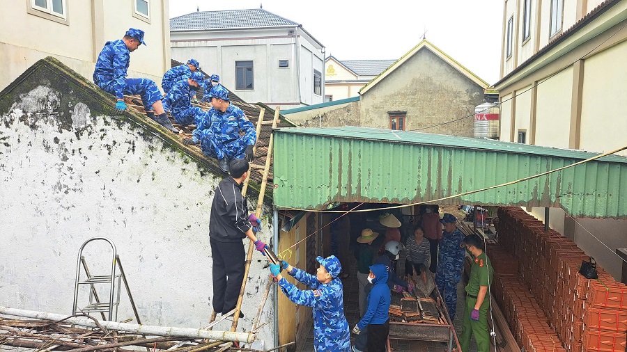 Giúp Nhân dân trên địa bàn huyện Nghi Xuân xây dựng nông thôn mới, xóa nhà tạm, nhà dột nát Giúp Nhân dân trên địa bàn huyện Nghi Xuân xây dựng nông thôn mới, xóa nhà tạm, nhà dột nát