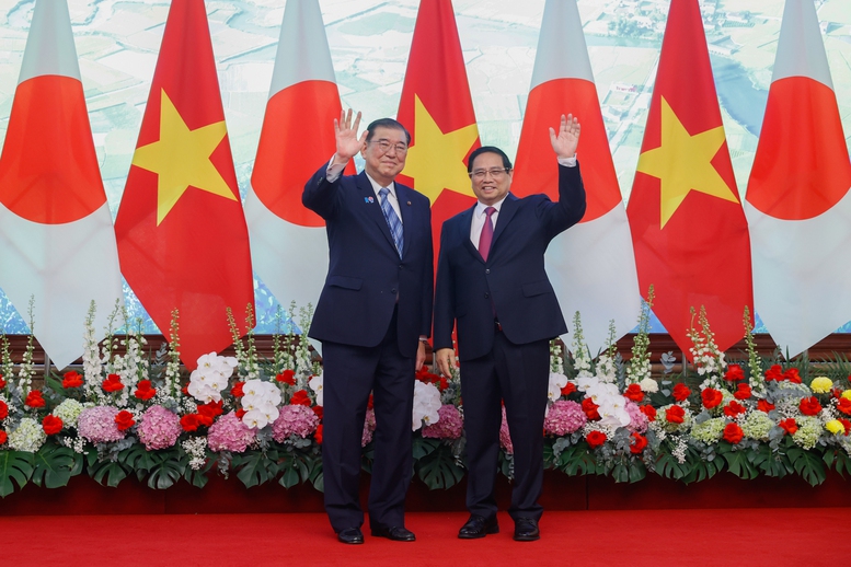 Thủ tướng Phạm Minh Chính và Thủ tướng Nhật Bản Ishiba Shigeru - Ảnh: VGP/Nhật Bắc Thủ tướng Phạm Minh Chính và Thủ tướng Nhật Bản Ishiba Shigeru - Ảnh: VGP/Nhật Bắc