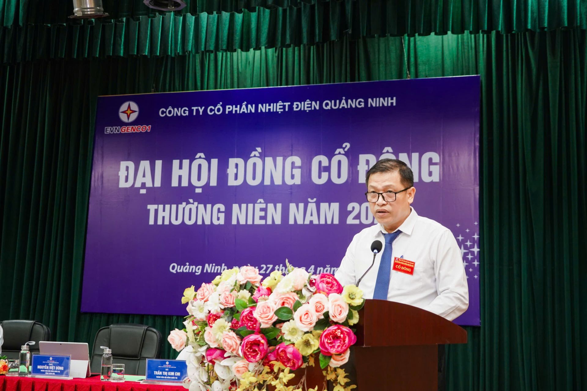 Ông Nguyễn Việt Dũng – Tổng giám đốc Công ty trình bày báo cáo kết quả thực hiện nhiệm vụ năm 2024 và Kế hoạch năm 2025 tại Đại hội Ông Nguyễn Việt Dũng – Tổng giám đốc Công ty trình bày báo cáo kết quả thực hiện nhiệm vụ năm 2024 và Kế hoạch năm 2025 tại Đại hội
