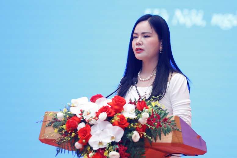 Phó Tổng Giám đốc Tập đoàn T&T Nguyễn Thị Thanh Bình cho biết đang cùng các đối tác Nhật Bản triển khai nhiều dự án năng lượng xanh tiêu biểu - Ảnh: VGP/Nhật Bắc Phó Tổng Giám đốc Tập đoàn T&T Nguyễn Thị Thanh Bình cho biết đang cùng các đối tác Nhật Bản triển khai nhiều dự án năng lượng xanh tiêu biểu - Ảnh: VGP/Nhật Bắc