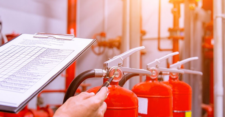 Mức thu phí thẩm định phê duyệt thiết kế phòng cháy và chữa cháy tối thiểu là 500.000 đồng/dự án và tối đa là 150.000.000 đồng/dự án. Mức thu phí thẩm định phê duyệt thiết kế phòng cháy và chữa cháy tối thiểu là 500.000 đồng/dự án và tối đa là 150.000.000 đồng/dự án.