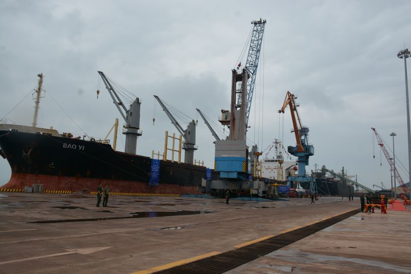 Những chuyến tàu khai trương Bến số 3 Cảng quốc tế Lào - Việt.