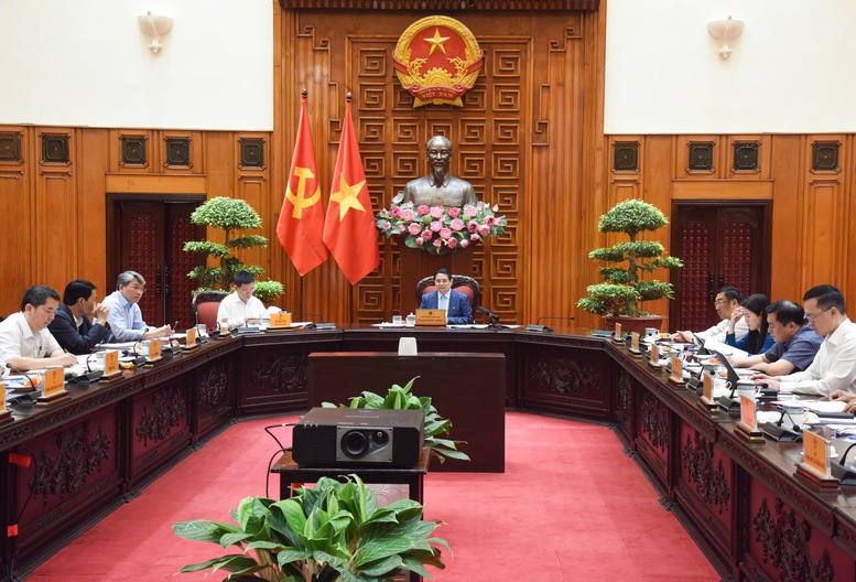 Thủ tướng yêu cầu từng bộ, ngành liên quan xây dựng phương án cụ thể, Bộ Công Thương tập hợp và hoàn thành các phương án đàm phán trong ngày mai (30/4) - Ảnh: VGP/Nhật Bắc Thủ tướng yêu cầu từng bộ, ngành liên quan xây dựng phương án cụ thể, Bộ Công Thương tập hợp và hoàn thành các phương án đàm phán trong ngày mai (30/4) - Ảnh: VGP/Nhật Bắc