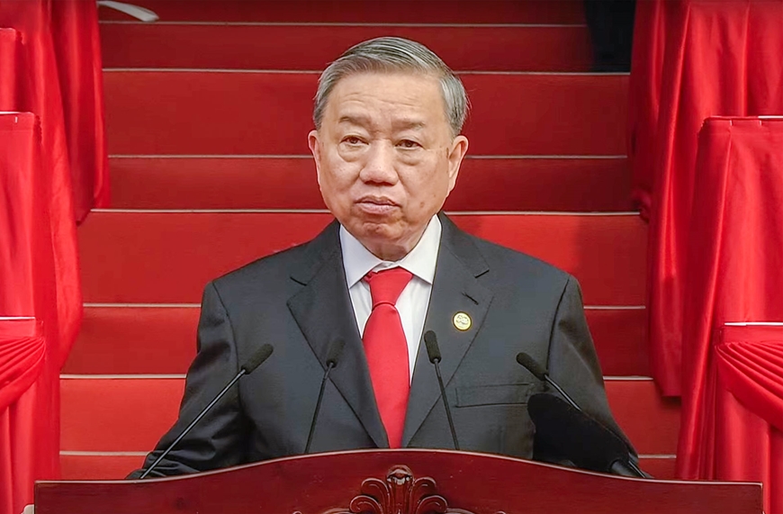 Đồng chí Tô Lâm, Tổng Bí thư Ban Chấp hành Trung ương Đảng Cộng sản Việt Nam, đọc diễn văn tại Lễ kỷ niệm.