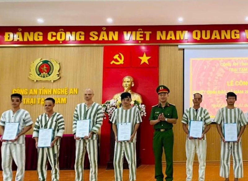 41 phạm nhân tại Nghệ An được đặc xá, trở về tái hòa nhập cộng đồng