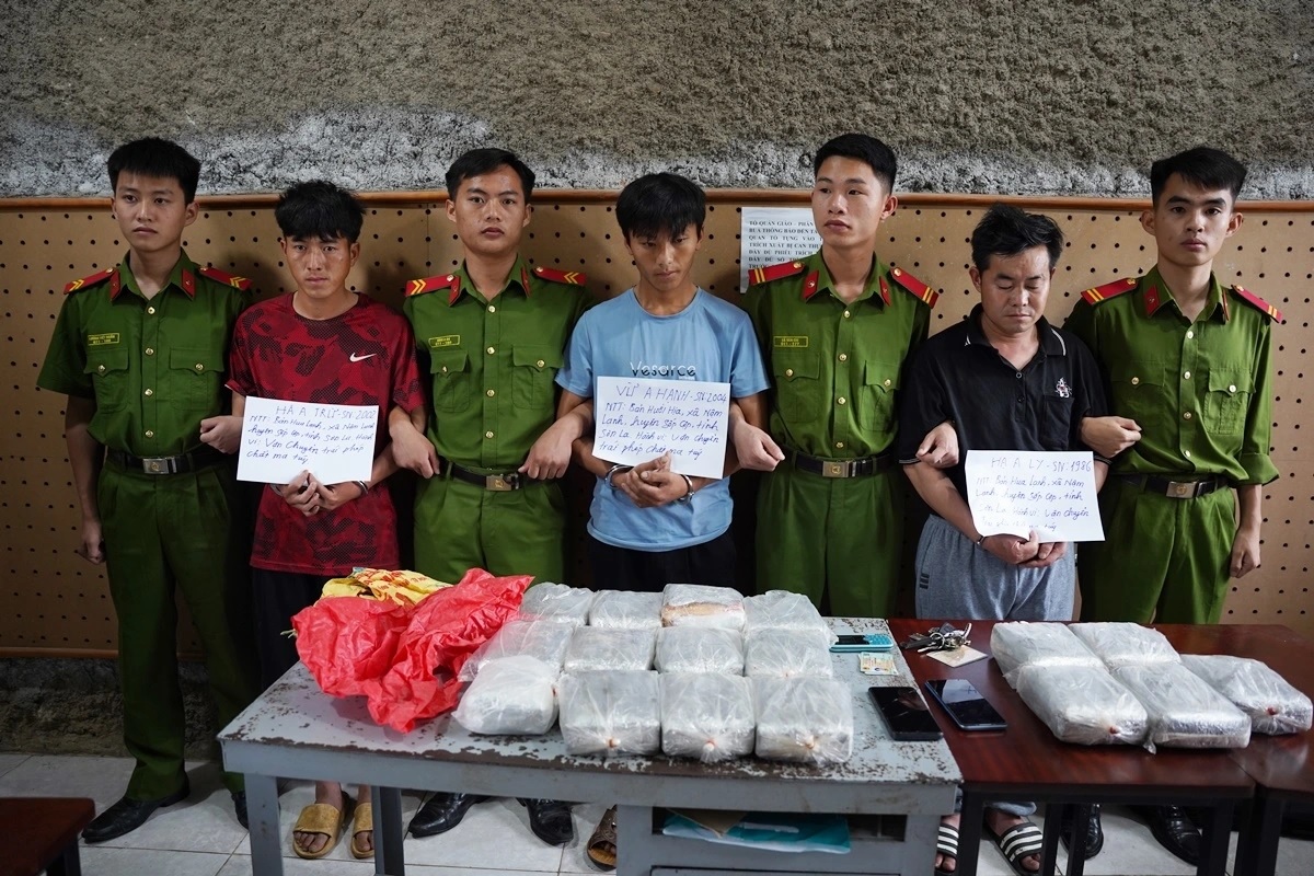 Triệt xóa đường dây vận chuyển trái phép chất ma túy với quy mô lớn