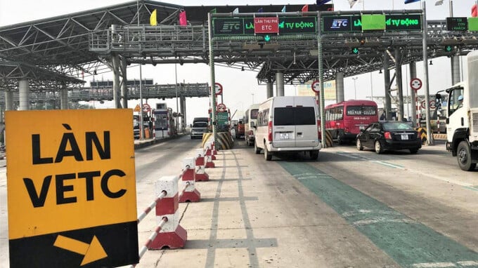 Sẽ thu phí 5 tuyến cao tốc do Nhà nước đầu tư trong thời hạn 7 năm