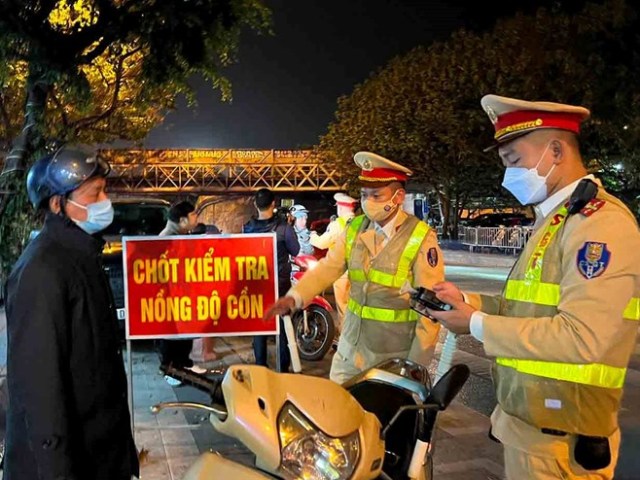 Nghệ An: Hơn 250 tài xế vi phạm nồng độ cồn trong kỳ nghỉ lễ 30/4 - 1/5