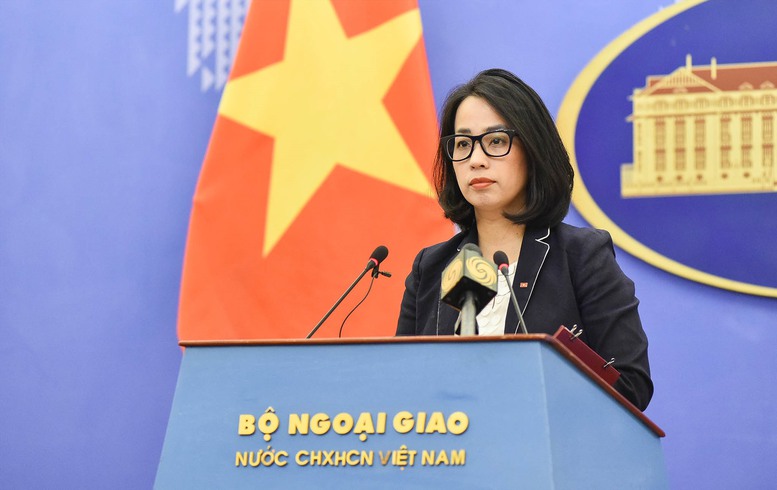 Trao công hàm phản đối các hoạt động vi phạm chủ quyền Việt Nam đối với Trường Sa