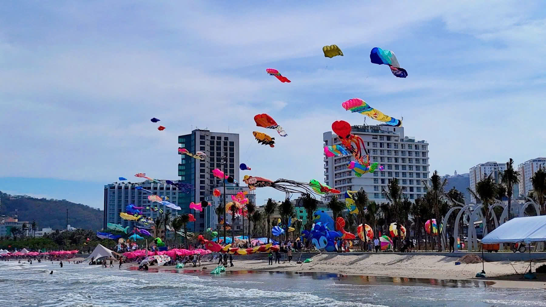 Tôn lên vẻ đẹp biển Vũng Tàu Tôn lên vẻ đẹp biển Vũng Tàu