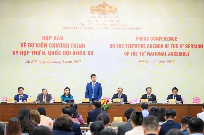 Tổng Thư ký Quốc hội, Chủ nhiệm Văn phòng Quốc hội Lê Quang Tùng chủ trì họp báo về dự kiến Chương trình Kỳ họp thứ 9, Quốc hội khóa XV.