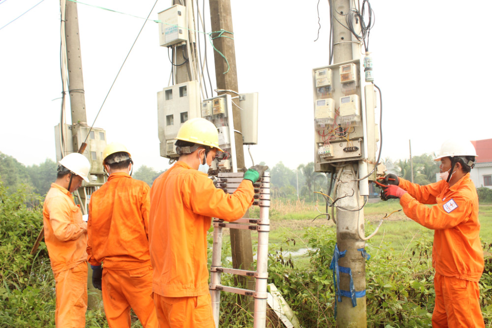 Long An triển khai kế hoạch cấp điện cho 170 hộ dân vùng sâu, vùng xa