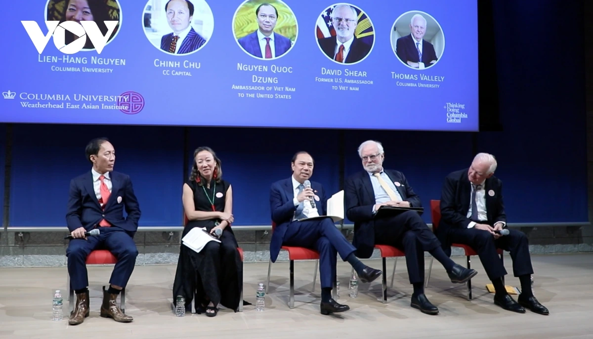 Đại sứ Việt Nam tại Hoa Kỳ Nguyễn Quốc Dũng phát biểu tại sự kiện