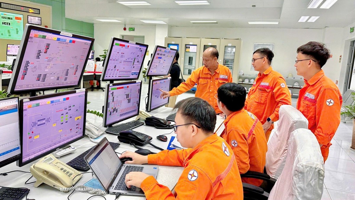 Tính đến hết quý 1 năm 2025, Công ty Nhiệt điện Duyên Hải đã sản xuất và cung cấp lên lưới điện quốc gia trên 116 tỷ kWh Tính đến hết quý 1 năm 2025, Công ty Nhiệt điện Duyên Hải đã sản xuất và cung cấp lên lưới điện quốc gia trên 116 tỷ kWh