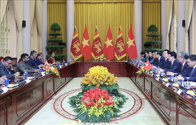 Chủ tịch nước Lương Cường và Tổng thống Sri Lanka Anura Kumara Dissanayaka chụp ảnh chung trước hội đàm. Ảnh: Lâm Khánh/TTXVN Chủ tịch nước Lương Cường và Tổng thống Sri Lanka Anura Kumara Dissanayaka chụp ảnh chung trước hội đàm. Ảnh: Lâm Khánh/TTXVN