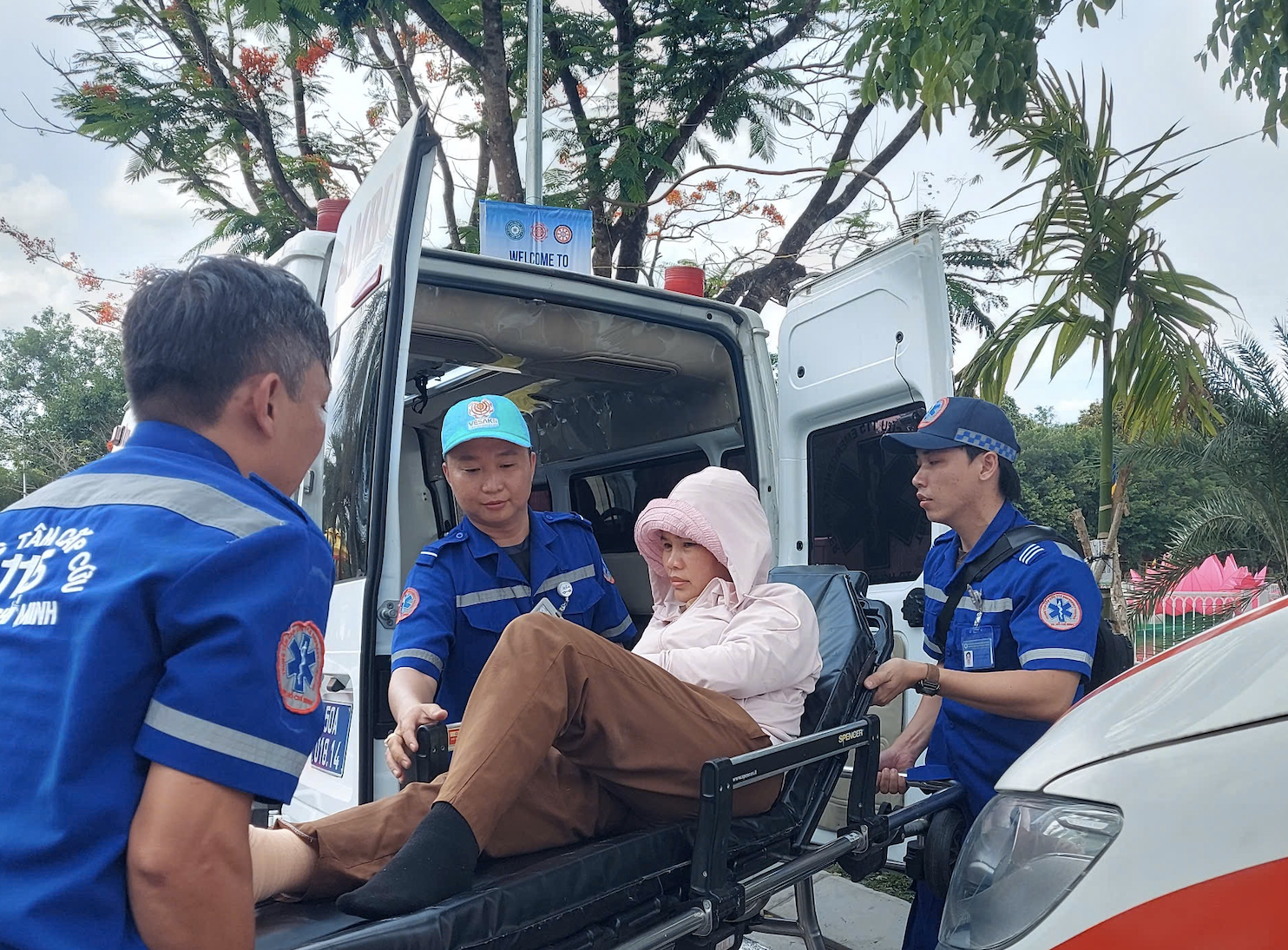 Ngành y tế TP. Hồ Chí Minh tiếp tục tăng cường lực lượng chăm sóc y tế cho Vesak 2025