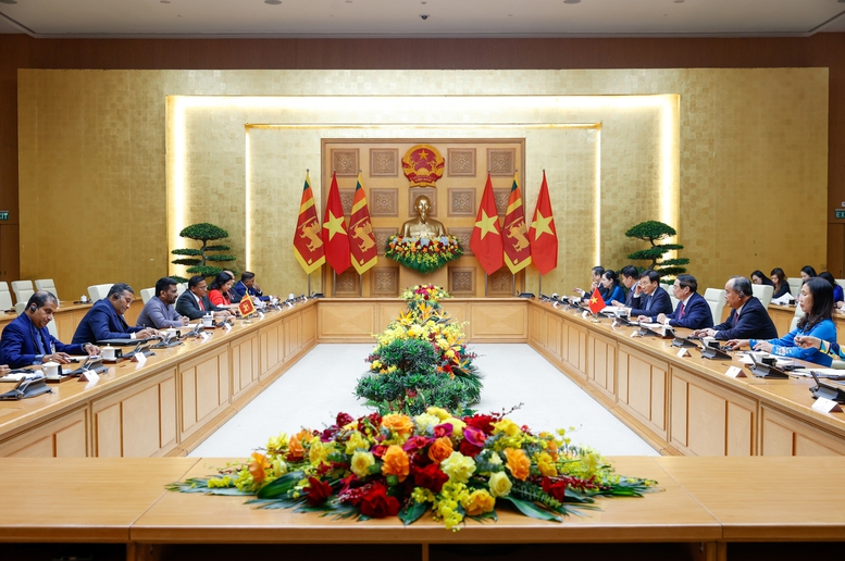 Hai nhà lãnh đạo nhất trí mở rộng hợp tác về chuyển đổi số, chuyển đổi xanh, phát triển nông nghiệp công nghệ cao, tăng cường hợp tác về khoa học và công nghệ, nhất là công nghệ mới - Ảnh: VGP/Nhật Bắc