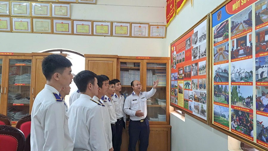 Hải đội 102 tổ chức hoạt động hiệu quả các thiết chế văn hóa