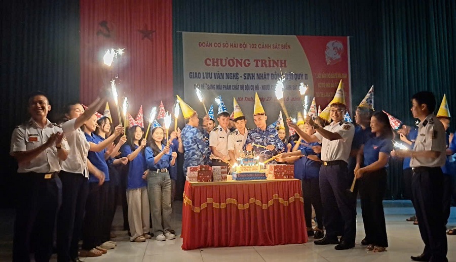 Hoạt động sinh nhật đồng đội được Đoàn Cơ sở Hải đội 102 tổ chức mỗi quý 1 lần