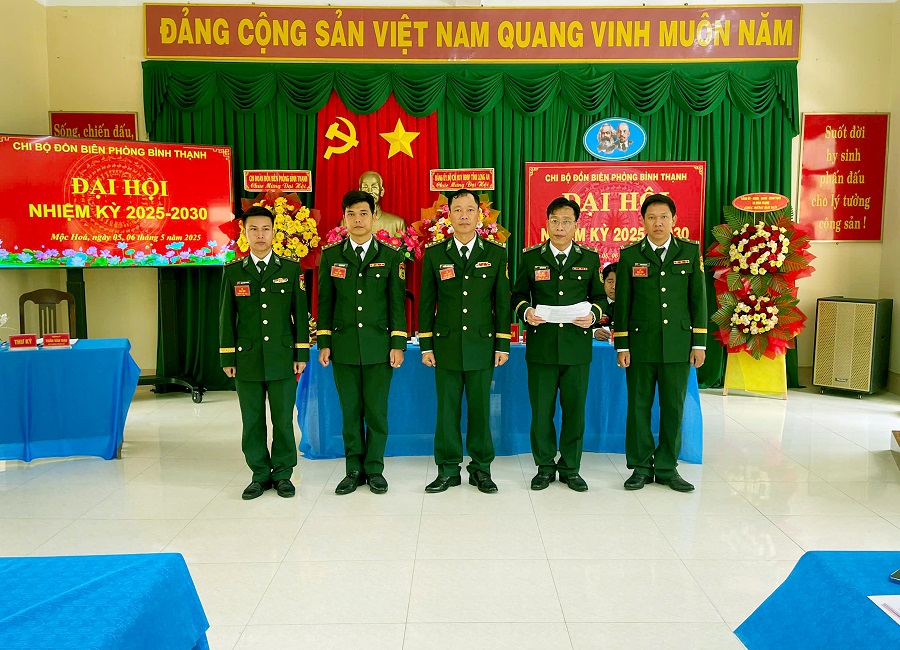 Cấp ủy chi bộ Đồn Biên phòng Bình Thạnh nhiệm kỳ mới ra mắt tại đại hội