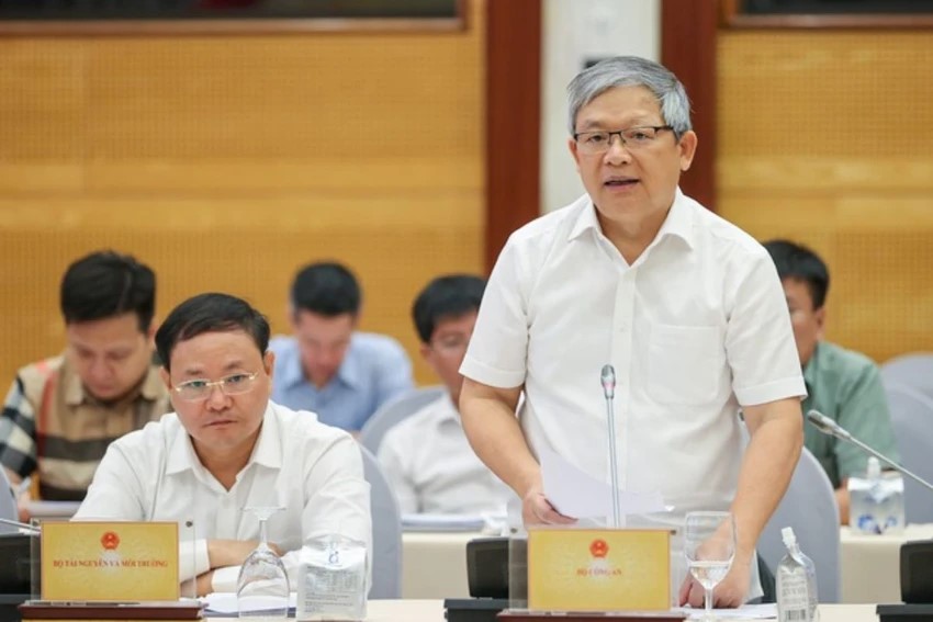 Bộ Công an thông tin tiến độ điều tra các vụ sữa giả, thuốc giả