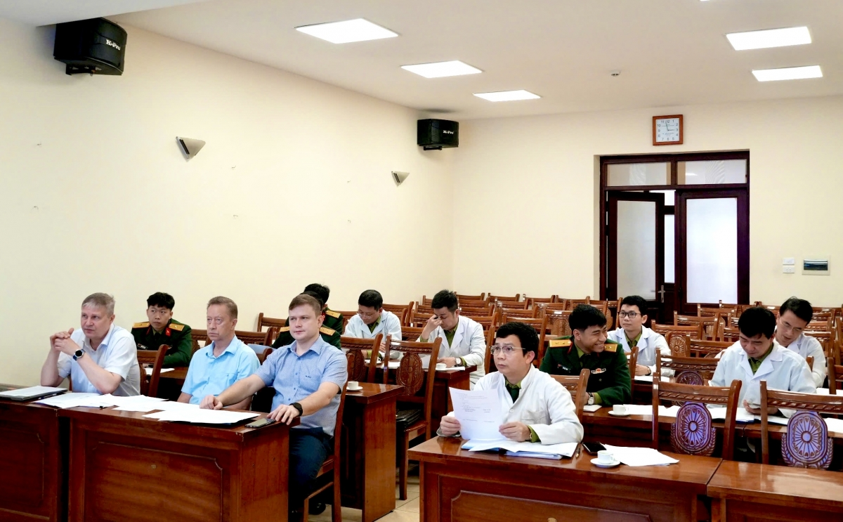 Viện 69 thực hiện các nội dung hợp tác với chuyên gia Liên Bang Nga.