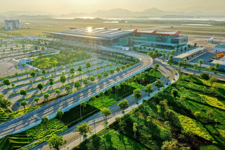 Công trình công – quản trị tư